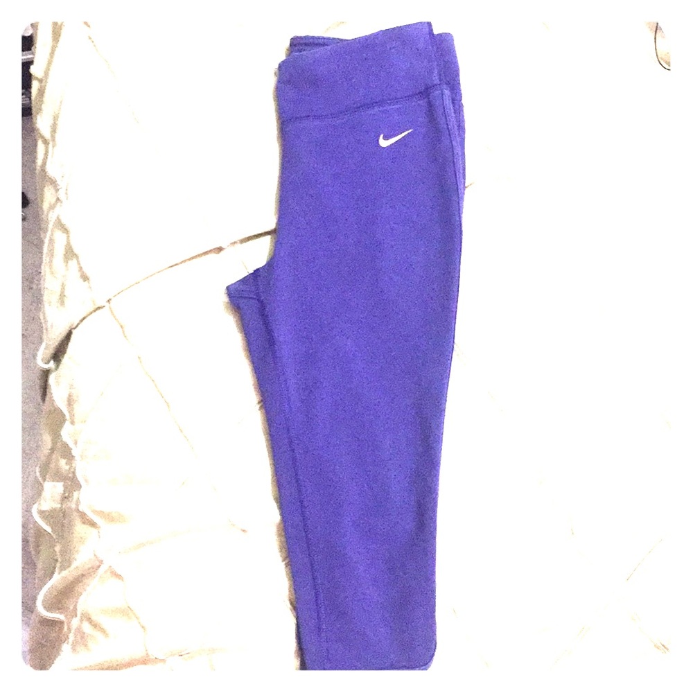 Nike capri leggings